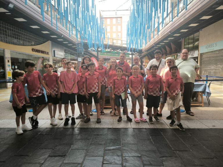 CUATRO BRONCES PARA EL FONTECARMOA EN EL VIII Torneo Cidade de Compostela